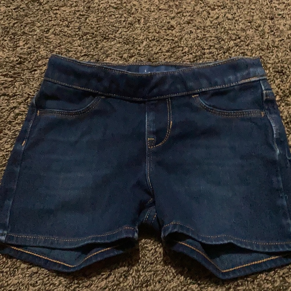 🌹$1 with any purchase size 8 shorts